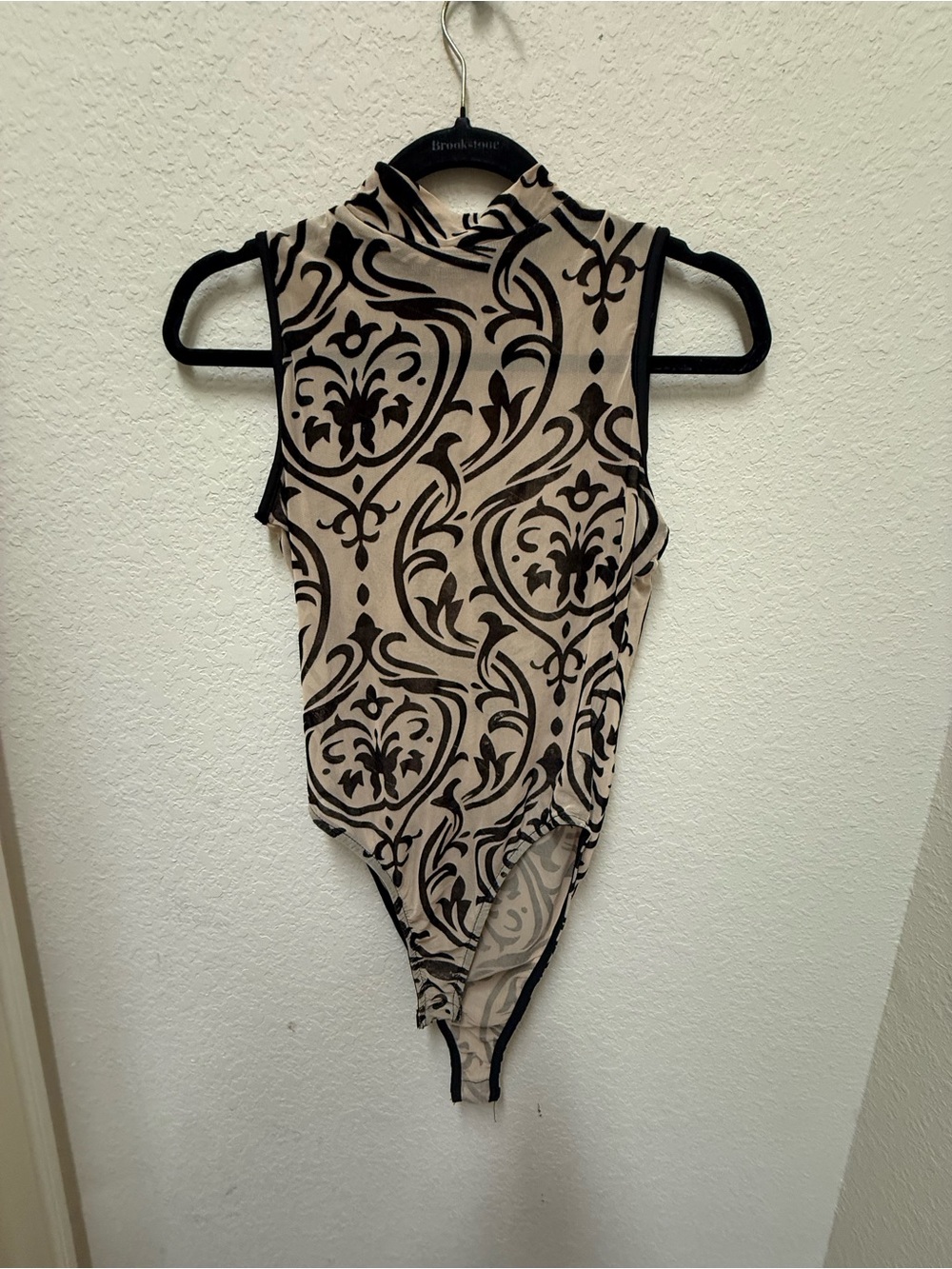 Sleeveless Mock Neck Bodysuit in Beige with Black Damask Print